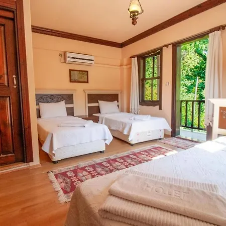 With Private Pool In Marmaris Vilă