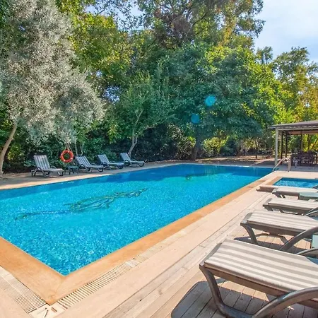 With Private Pool In Marmaris Willa